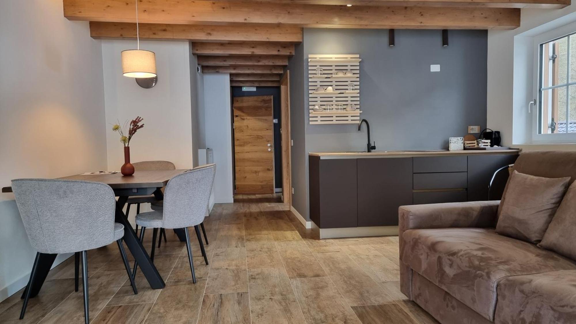Residence Geisler Funes ภายนอก รูปภาพ